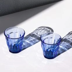 Duralex Lot De 6-Verre à Eau 31cl En Verre Trempé Résistant Teinté Bleu Marine 7 Duralex Lot De 6-Verre à Eau 31cl En Verre Trempé Résistant Teinté Bleu Marine -La Rochère Boutique lot de 6 verre a eau 31cl en verre trempe resistant teinte bleu marine 1