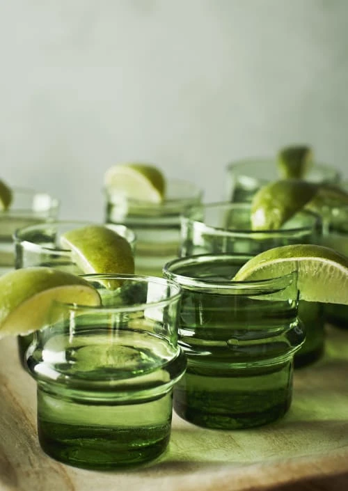 Madam Stoltz Petit Verre à Eau En Verre Vert 6 Madam Stoltz Petit Verre à Eau En Verre Vert – Image 4