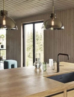 Hubsch Verre à Eau En Verre Vert 11 Hubsch Verre à Eau En Verre Vert -La Rochère Boutique verre a eau en verre vert 3